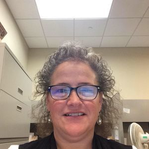 Meet your Posher, Julie